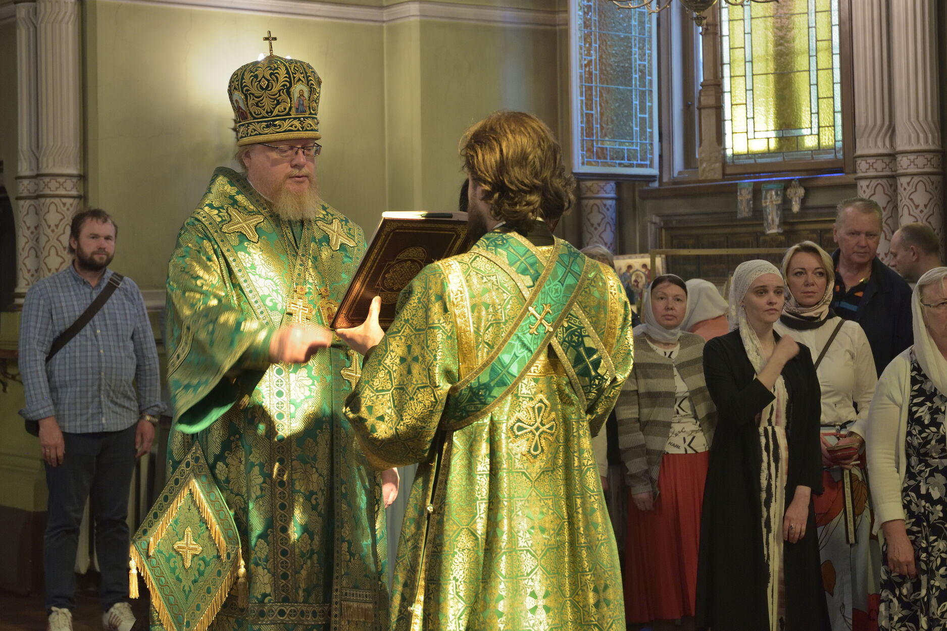 Bischöflicher Gottesdienst zum Altarfest 2022